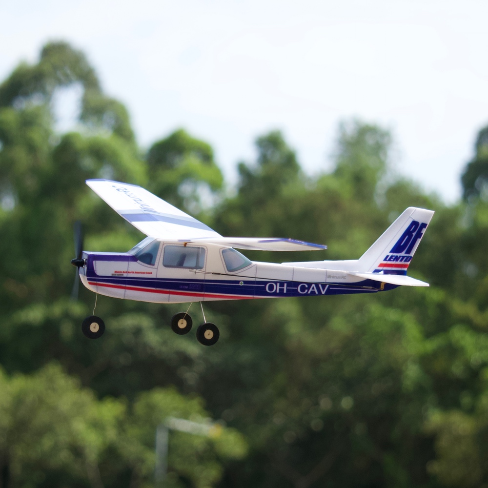 MinimumRC Plane Kit Blue Cessn - Kids Outdoor Vehicles recension och pris